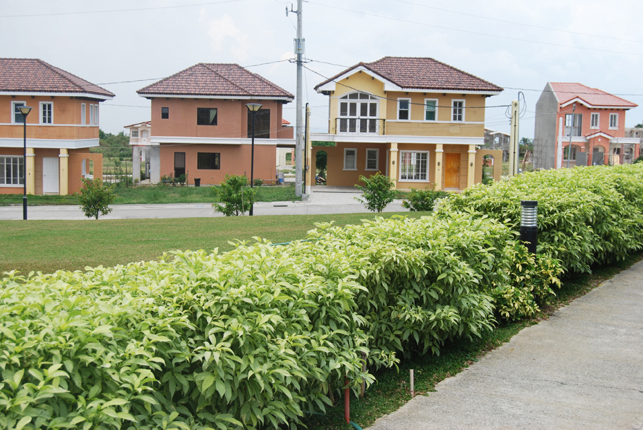MALLORCA VILLAS Cavite Lots for Sale = 9,750/sqm