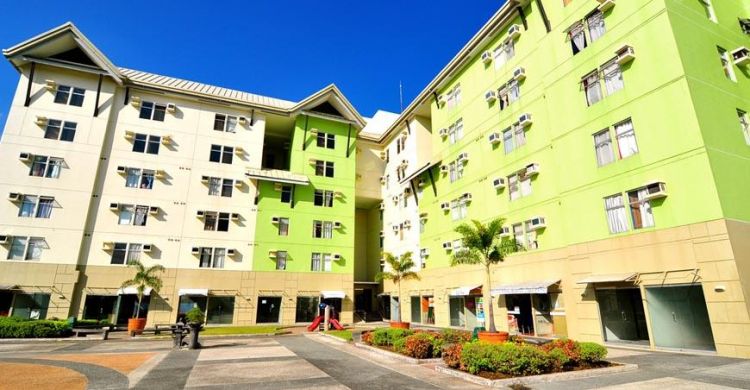 Female Condo Sharing/Bedspace in Sucat, Muntinlupa/Paranaque