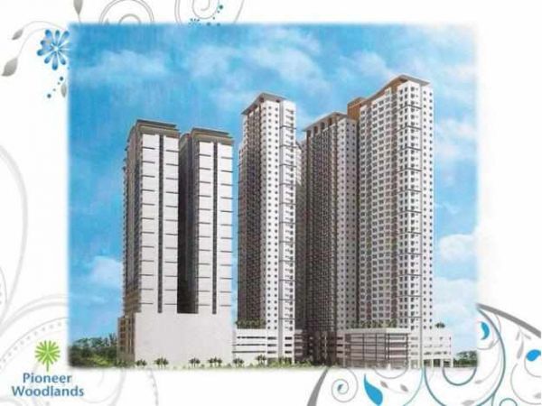 PIONEER WOODLANDS CONDO IN MANDALUYONG/ 1BR 26SQM RENT TO OWN CONDO FOR AS LOW AS 10K/MO. @ NO DOWNPAYMENT NEAR ORTIGAS AND MAKATI! CALL 09178562416